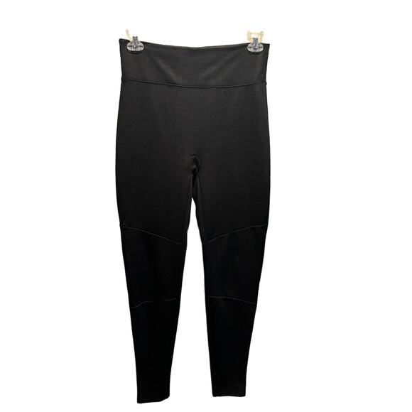Women’s Assets by Spanx‎ Red Hot Label leggings - Picture 1 of 4